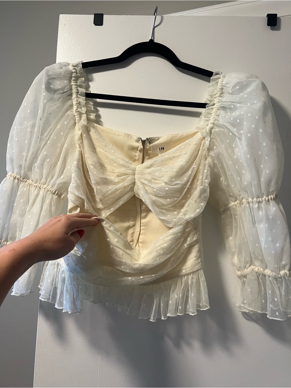 LPA White Swiss Dot Puff Sleeve Crop Top - Picture 3 of 5